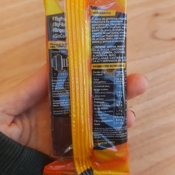 photo of Integra barra de cereal proteica con mani y chocolate shared by @ktpmor on  06 Sep 2024 - review