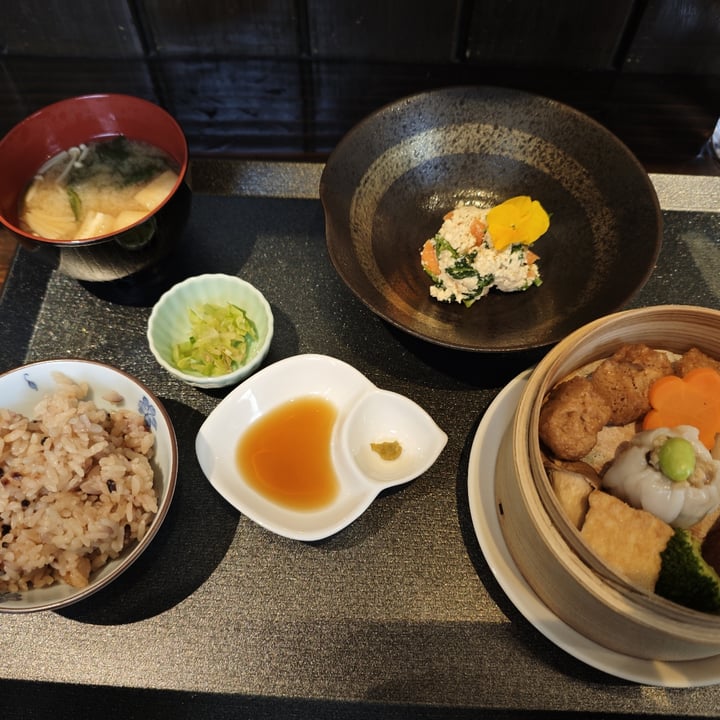 photo of Naramachi Vegan Nabi ならまちヴィーガン 菜美 Chef’s Selection shared by @fredpls on  13 May 2025 - review