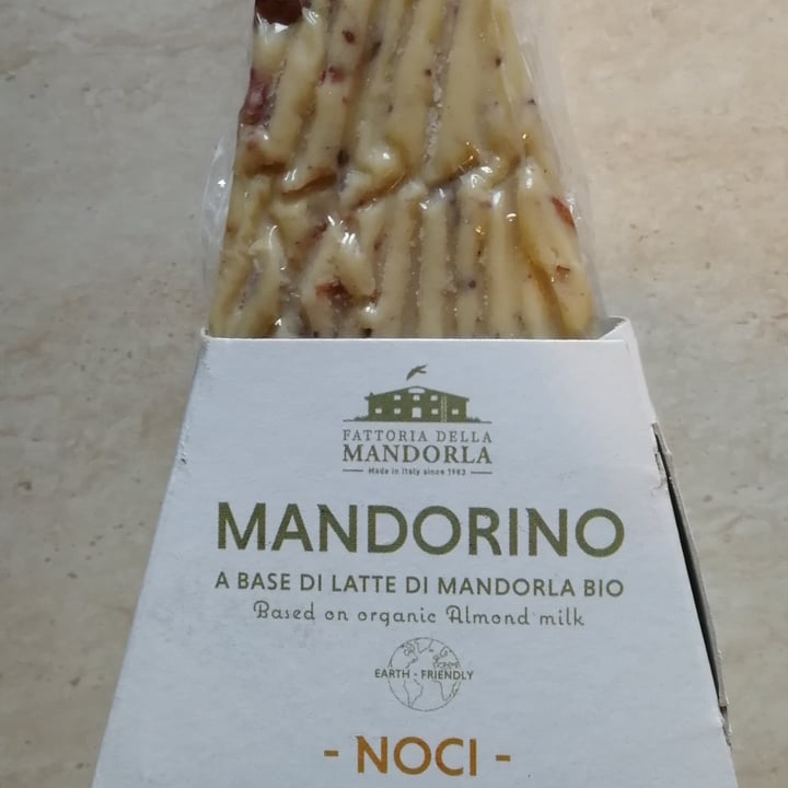 photo of La fattoria della mandorla Mandorino alle noci shared by @patvo68 on  04 Feb 2024 - review