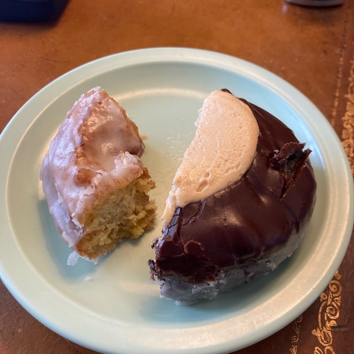 photo of The Vegan Doughnut Company Vegan Doughnuts shared by @jarmaline on  20 Jan 2024 - review