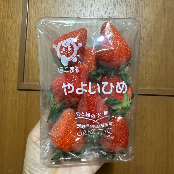 photo of Yayoihime Strawberry shared by @piggy-egg on  02 Mar 2024 - review