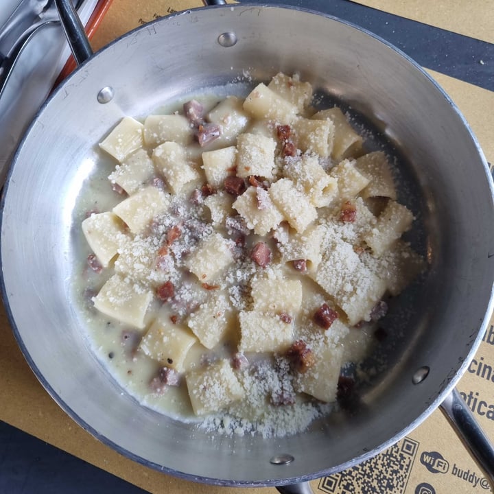 photo of Buddy Italian Restaurant Cafè Carbonara Vegana shared by @laboratoriodomestico on  20 Aug 2023 - review