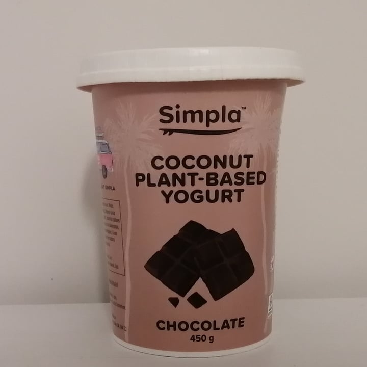 photo of Simpla Coconut Plant-based Yogurt shared by @vegan-me on  21 Oct 2023 - review