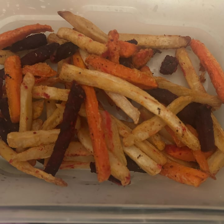 photo of Strong Roots Mixed Roots Vegetable fries shared by @justsomeenby on  04 Oct 2023 - review