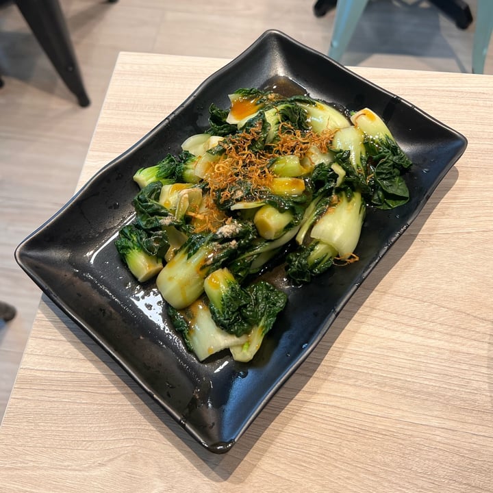 photo of Kale by KangSu @ The Adelphi Seasonal Vegetables (Nai Bai Cai) shared by @skootykoots on  02 Apr 2024 - review