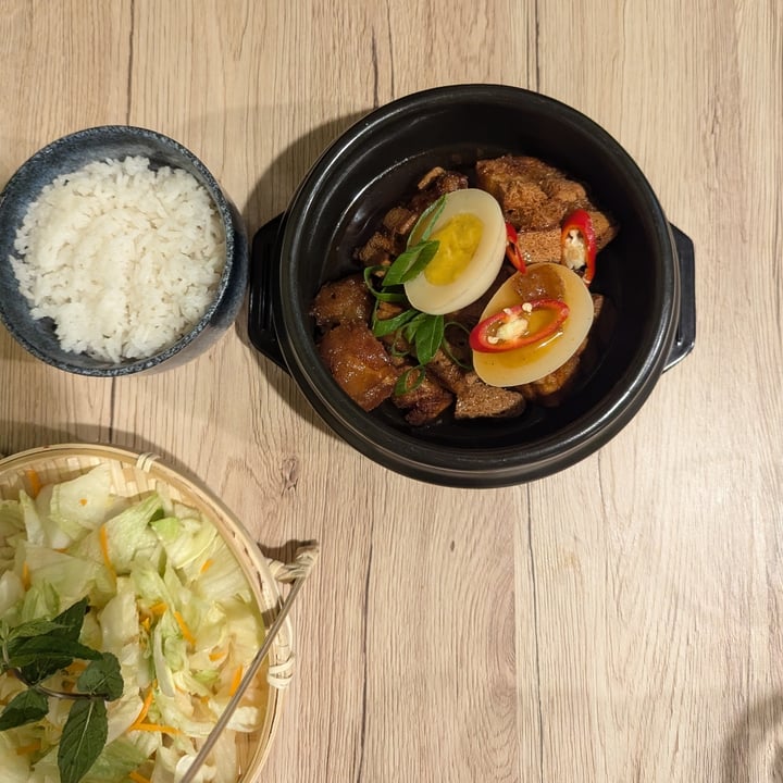 photo of Linh - Not Just A Restaurant Grandma's Clay Pot shared by @alainasparagus on  11 Jul 2024 - review