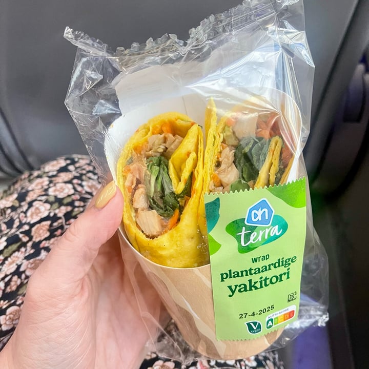 photo of Albert Heijn AH Wrap plantaardige yakitori shared by @jeanne-marie on  21 May 2025 - review
