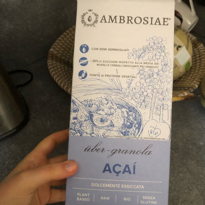 photo of Ambrosiae Über-granola Acai shared by @giusimorra on  09 May 2024 - review
