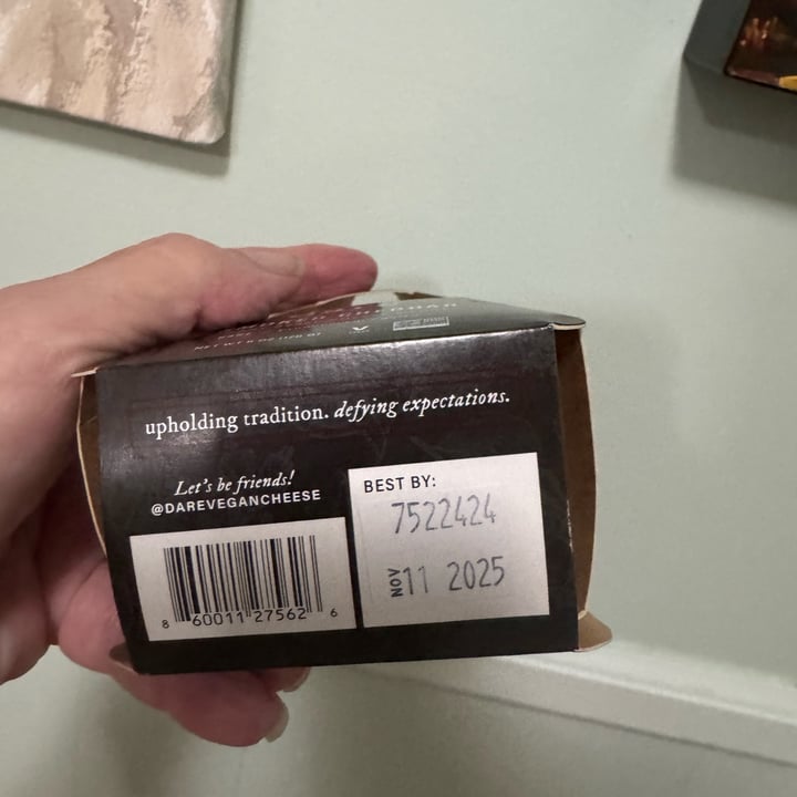photo of Darë Smoked Cheddar Plant-Based Cheese Wedge shared by @onehungryvegan on  07 Oct 2025 - review