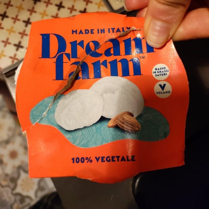 photo of Dream Farm Alternativa vegetale alla mozzarella shared by @sveva88 on  04 Nov 2024 - review