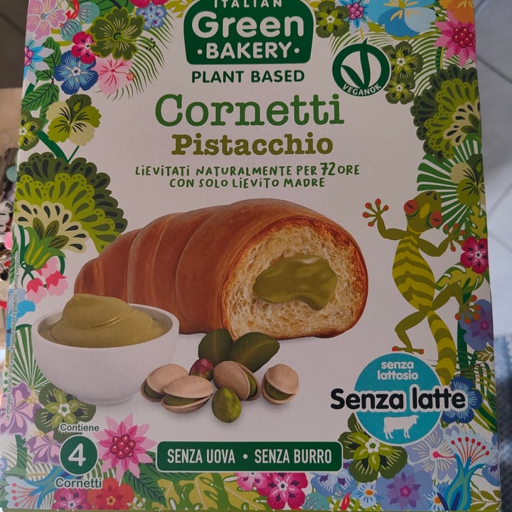 photo of italian green bakery Brioche Al Pistacchio shared by @gilazza on  26 Sep 2023 - review