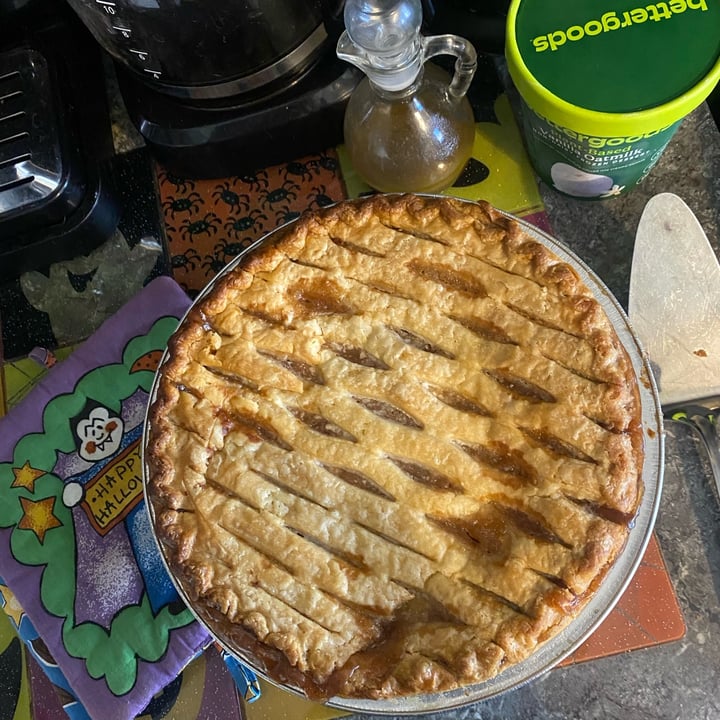photo of Marie Callender's Lattice apple pie shared by @rogerfriday on  09 Oct 2024 - review