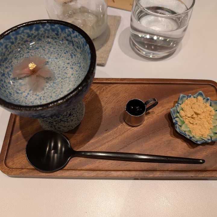 photo of Towzen - Kuala Lumpur Sakura Raindrop shared by @minli on  20 Jul 2025 - review