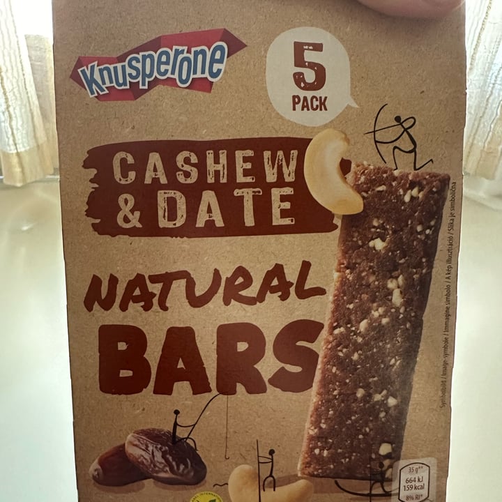 photo of Knusperone cashew and date bar shared by @silviacomensoli on  09 Aug 2024 - review