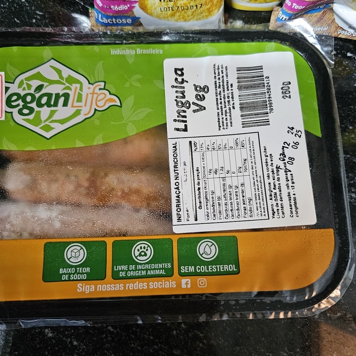 photo of Vegalife Linguiça Veg shared by @lrosito on  20 Feb 2025 - review