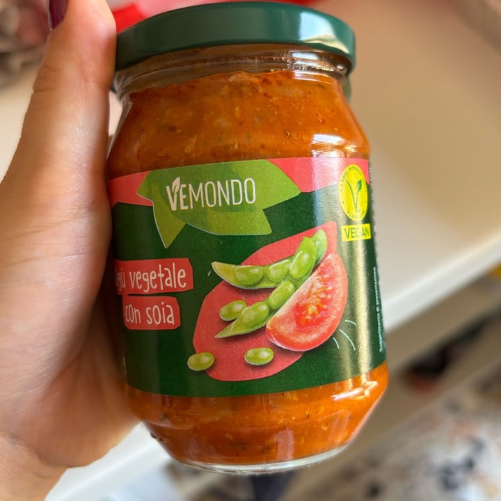 photo of Vemondo ragù vegetale con soia shared by @floriana on  09 Jun 2025 - review
