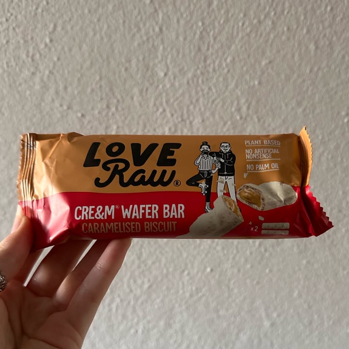 photo of LoveRaw Caramelised Biscuit Cream Wafer Bar shared by @soniamartini on  17 Apr 2024 - review