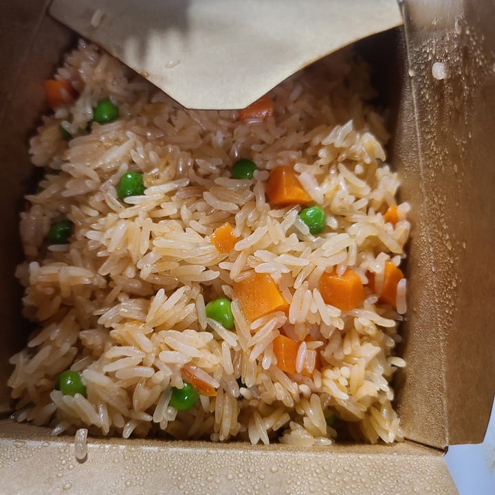 photo of Blossom Vegetarian Restaurant Tomatoe Fried Rice shared by @sofihuasteca on  24 Apr 2024 - review