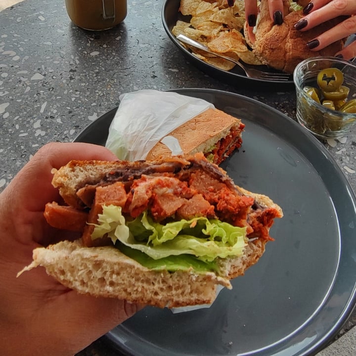 photo of Neek'kafé Torta Cubana shared by @fedo on  12 Nov 2024 - review