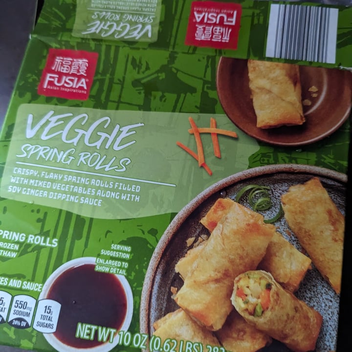 photo of Fusia Asian inspirations veggie spring rolls shared by @graciousdeer14 on  10 Oct 2023 - review