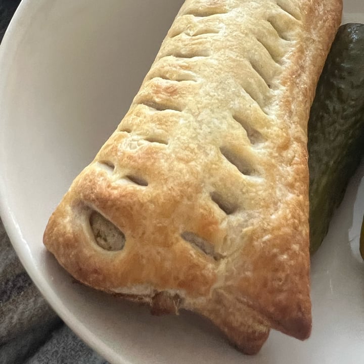 photo of Vemondo Vegan sausage rolls shared by @mikalayzy on  22 May 2024 - review