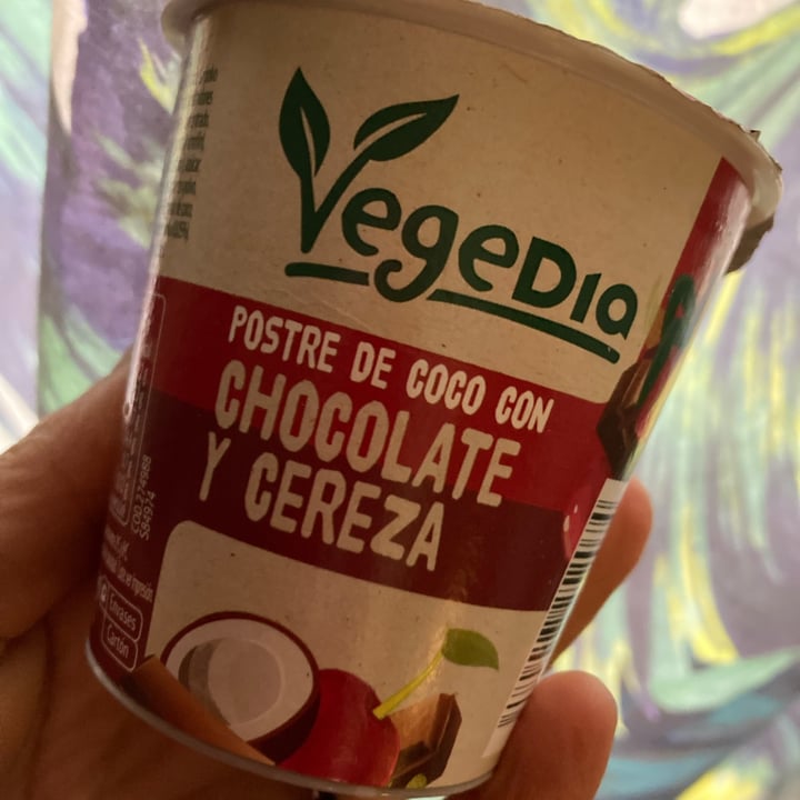 photo of Vegedia Postre de chocolate Y Cereza shared by @sanleeping on  31 Mar 2024 - review