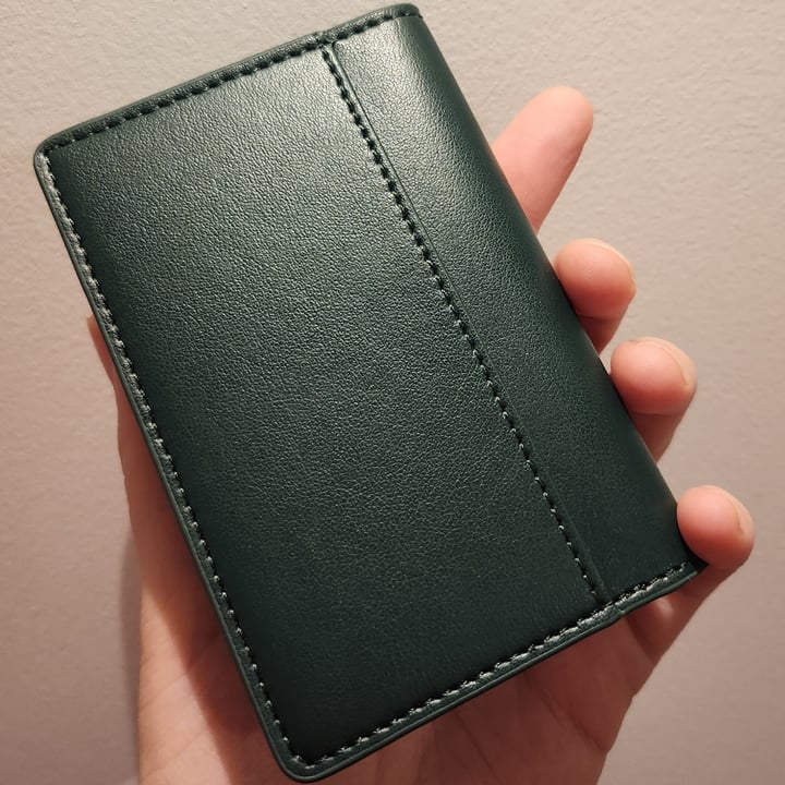 photo of Oliver Co. London Compact Wallet shared by @bojanazl on  29 May 2024 - review