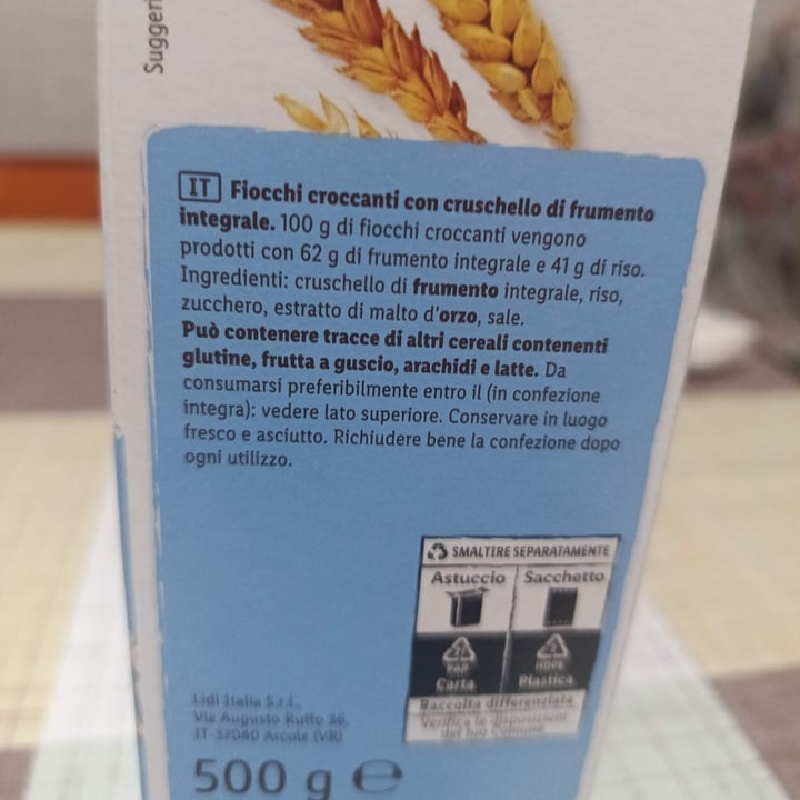 photo of Crownfield Special Flakes classic shared by @azaholmes01 on  30 Aug 2025 - review