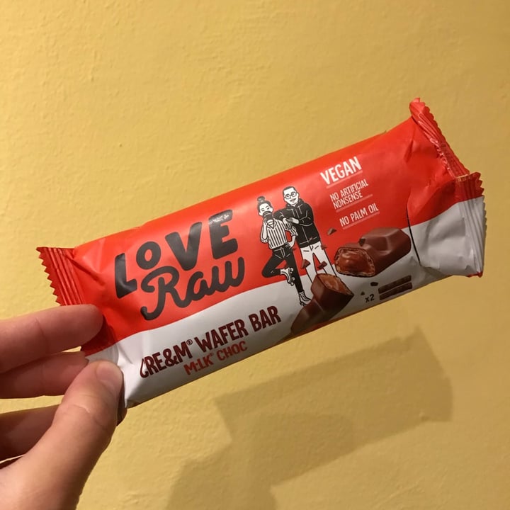 photo of LoveRaw Cream Wafer Bar Milk Choc shared by @franci90 on  23 Oct 2023 - review