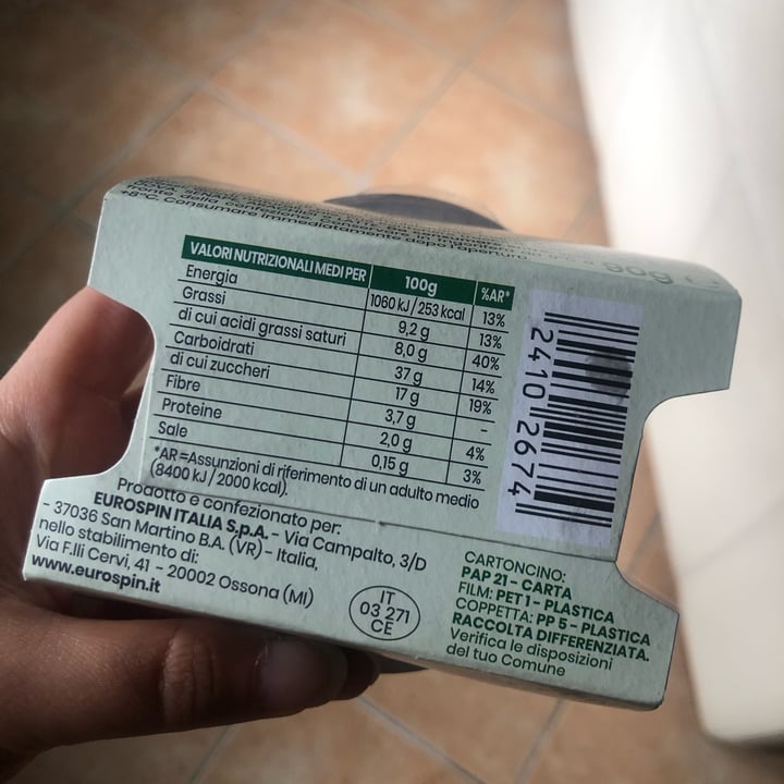 photo of Amo Essere Veg cheesecake al lampone - 100% vegetale shared by @spazioverdegreen on  18 Sep 2025 - review