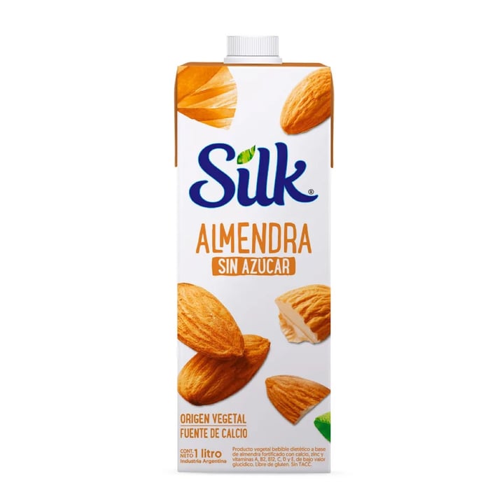 photo of Silk Bebida de almendras Sin Azucar shared by @micaelacardoso on  04 Feb 2025 - review