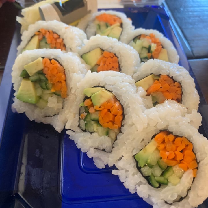 photo of Roshi Vegetarian sushi shared by @sarahthebrat on  17 Sep 2023 - review