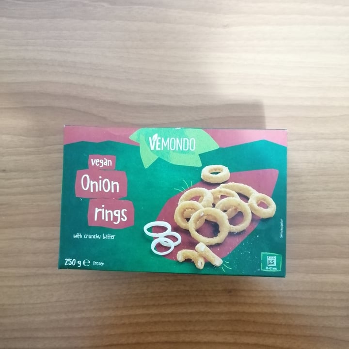photo of Vemondo vegan onion rings shared by @queenofdarkness on  02 Feb 2025 - review