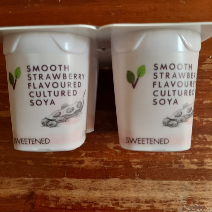photo of Woolworths Vanilla Soya Yoghurt shared by @helgabarnyard on  24 Oct 2023 - review