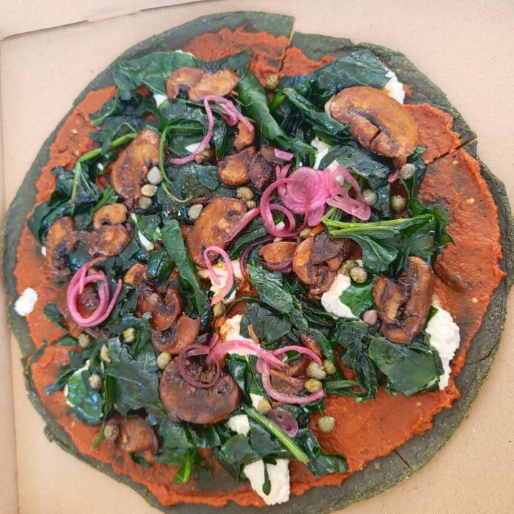 photo of Alchemy Uluwatu Raw Spinach Mushroom Pizza shared by @littleredmushroom on  11 Nov 2023 - review