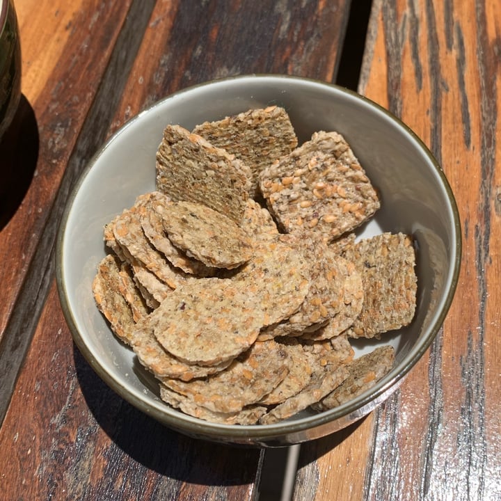 photo of Deli & Raw Crackers De Cebolla shared by @sechague on  28 Dec 2023 - review