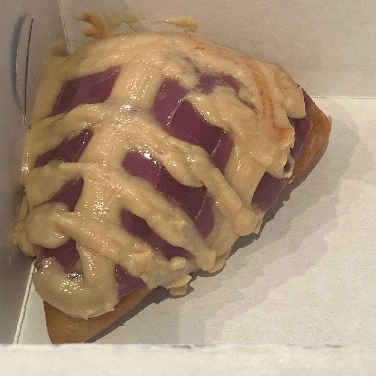 Cherry Pie Donut from Grumpy & Runt - Vegan Product Reviews & Ratings ...
