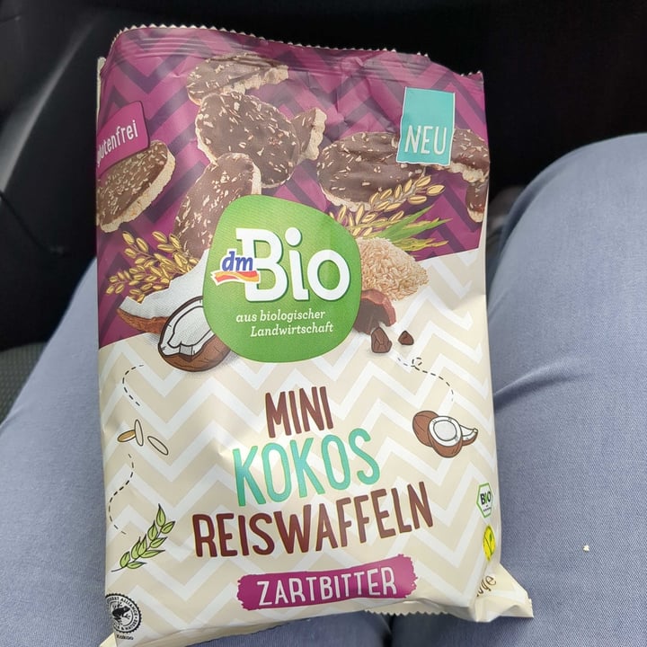 photo of Dm mini kokos reiswaffeeln shared by @chiaraabillion on  12 Apr 2025 - review