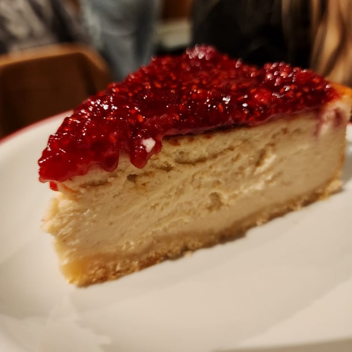 photo of Gordo Vegano Cheesecake con frutos rojos shared by @jesicaagui on  26 Nov 2023 - review