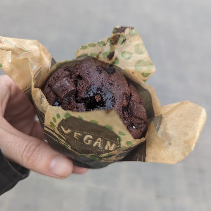 photo of El Fornet de Can Romà Muffin chocolate vegano shared by @vanessaprats on  16 Mar 2024 - review
