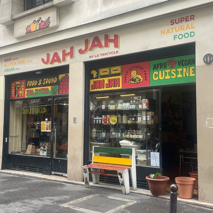 photo of Jah Jah By Le Tricycle Assiette du jour shared by @curtistheweirdcat on  19 Mar 2024 - review