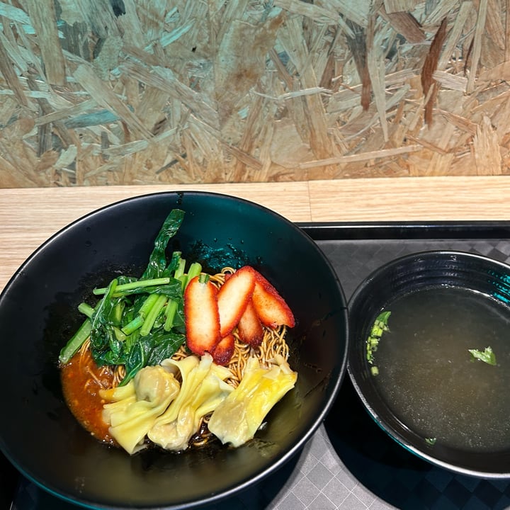 photo of Kale by KangSu @ Midpoint Orchard Wanton Mee shared by @miriamy on  24 Dec 2024 - review