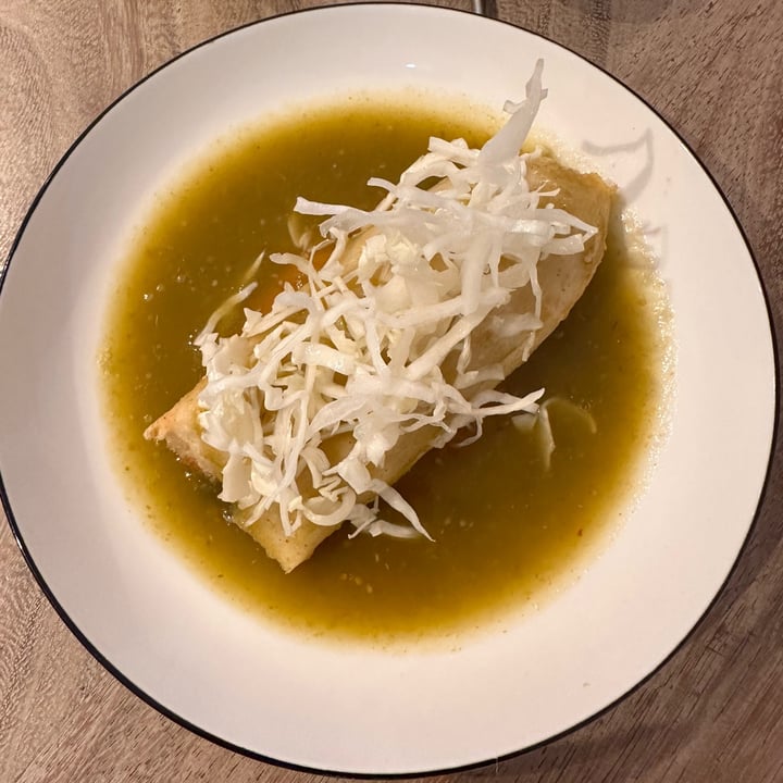 photo of La Cabra Iluminada tamal en salsa verde shared by @ferperezduarte on  12 Nov 2023 - review