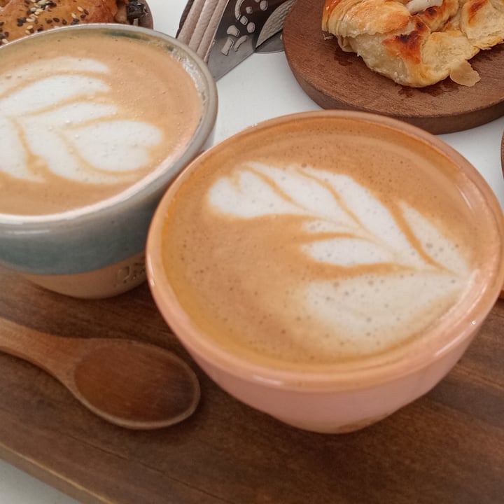 photo of Oso Blanco café de especialidad Flat White shared by @mamutgordo on  03 Jan 2025 - review