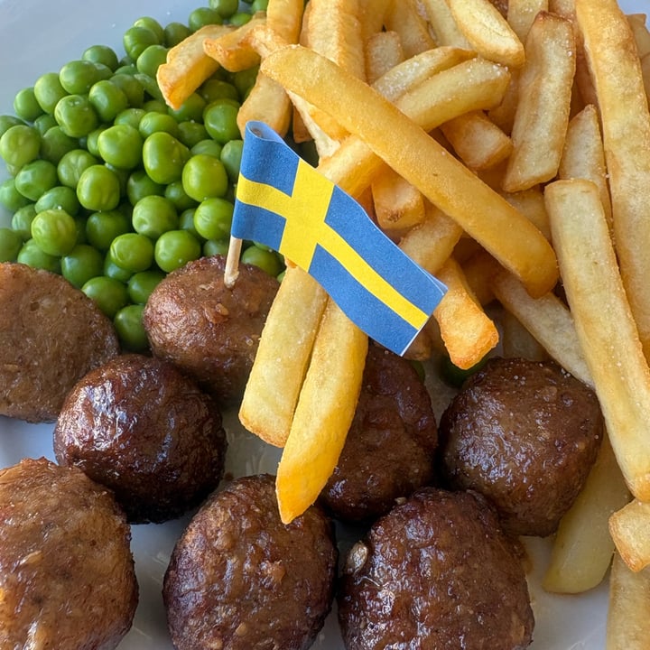 photo of Restaurante IKEA Albóndegas De Proteína Vexetal shared by @helenrmc on  25 Sep 2025 - review