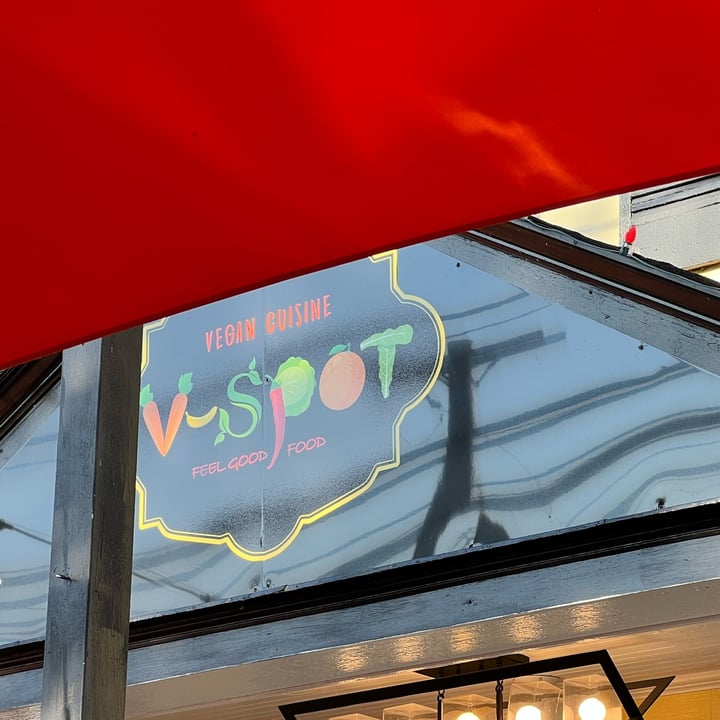 photo of V-SPOT FOOD VEGAN RESTAURANT coleslaw shared by @allycat38 on  02 Sep 2023 - review