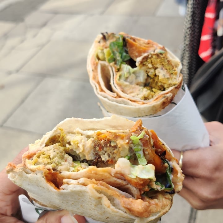 photo of Taste of Cambridge Fiery Vegan Falafel Wrap shared by @filter-kaapi on  19 Oct 2023 - review