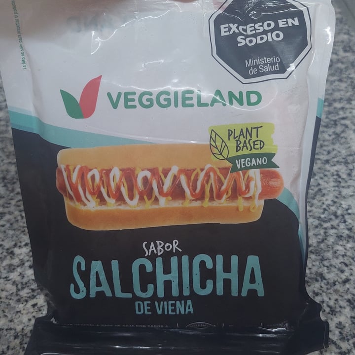 photo of Veggieland Salchichas Veganas shared by @bastet on  29 Oct 2023 - review