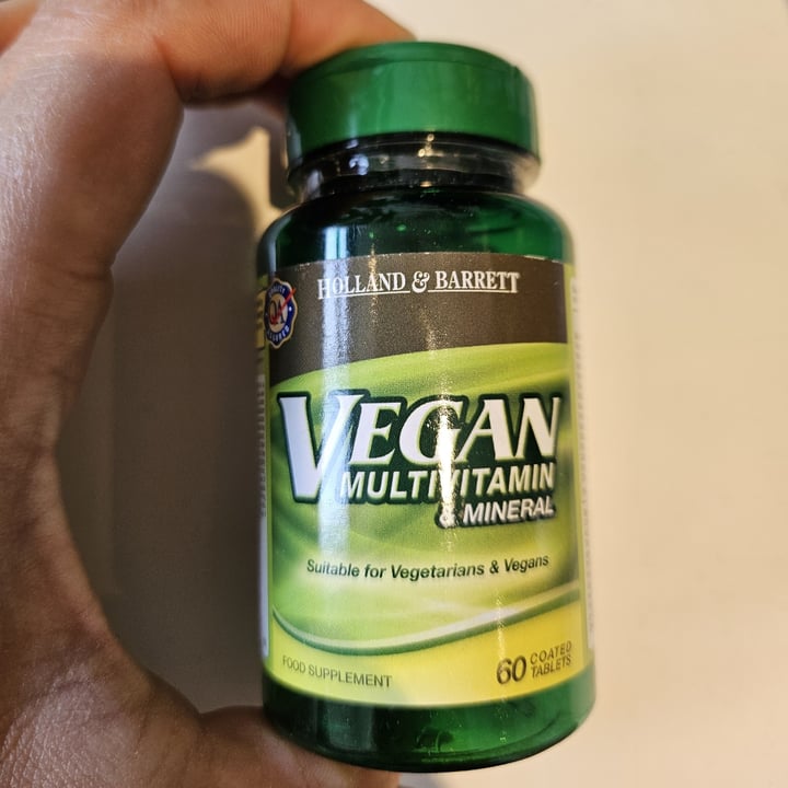 photo of Holland & Barrett Vegan Multivitamin and Mineral shared by @amelie3l on  13 Oct 2023 - review