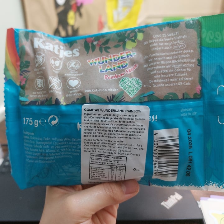 photo of Katjes Wunderland Rainbow Edition shared by @josalinas on  28 Oct 2024 - review